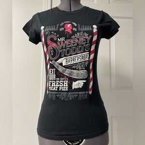 T-Shirt Graphic Sweeney Todd Horror Tim Burton Black Ladies Small